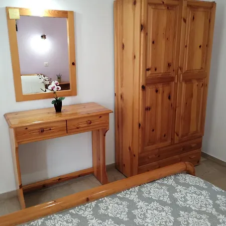 Nikos 3 Apartament *